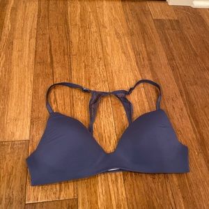 Victoria’s Secret T-shirt Bra - Wireless - 34B